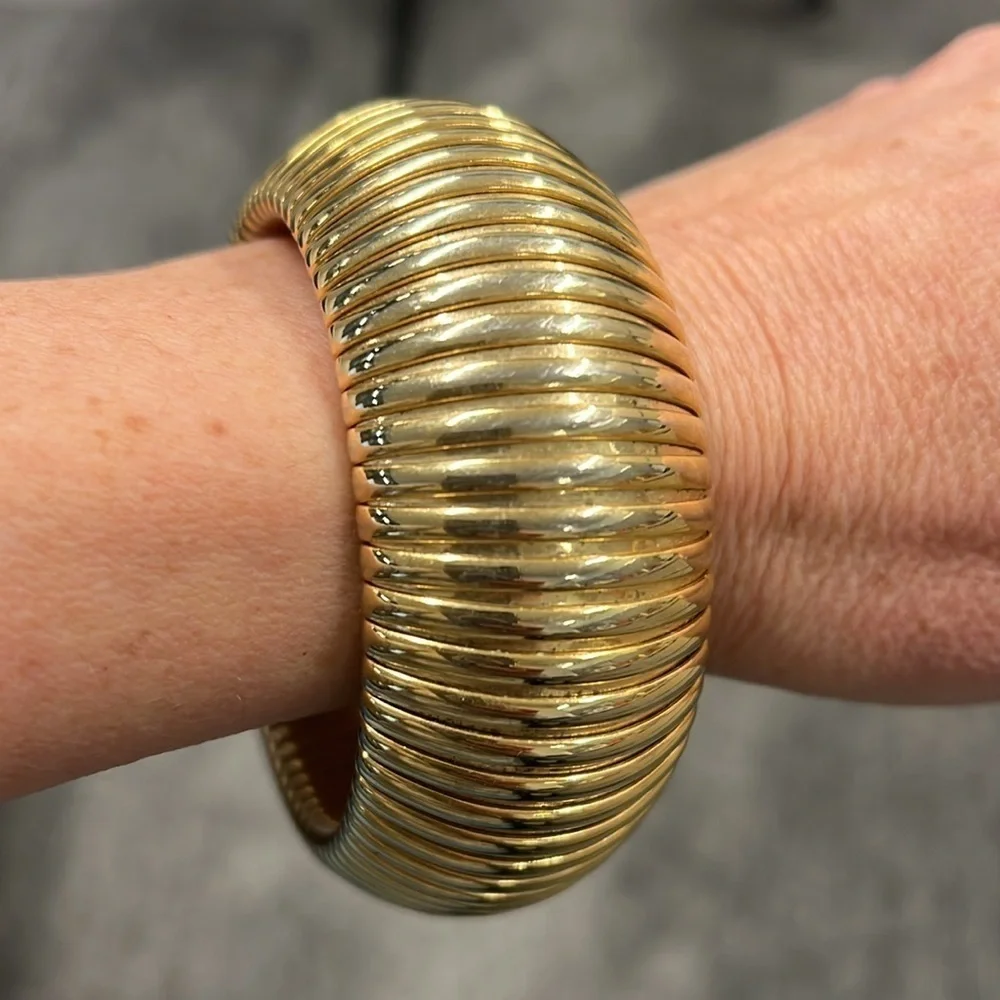 Tubogas 24K Goldplated Large Flexible Vintage 1980’s Bracelet